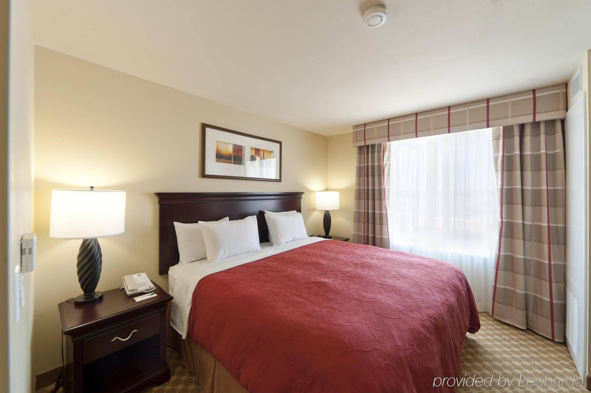 Holiday Inn & Suites - Barstow By Ihg Exteriör bild