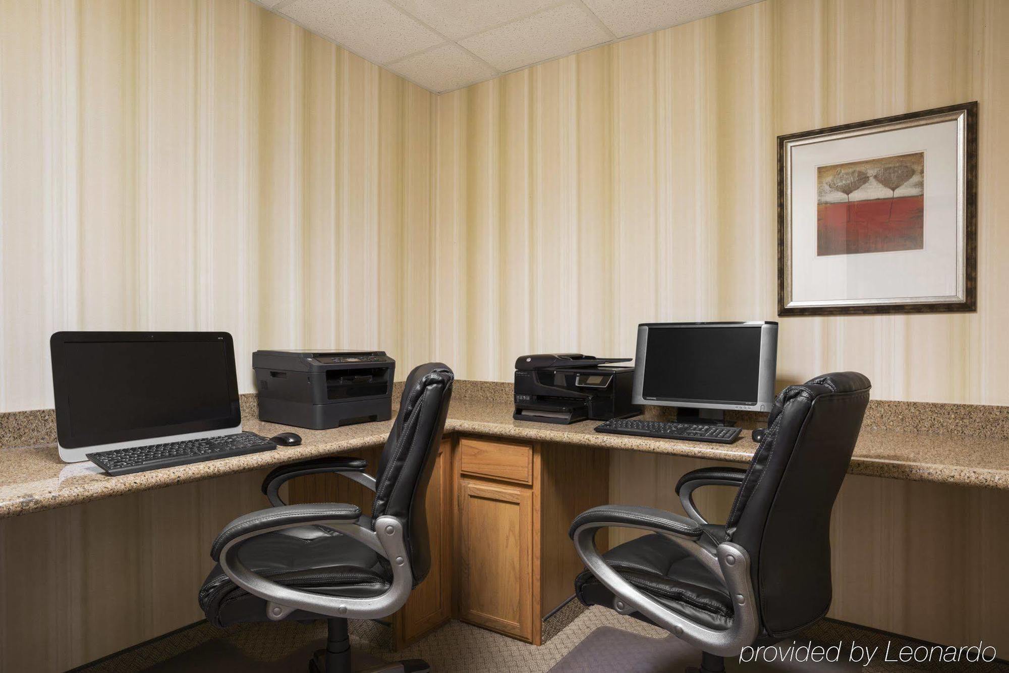 Holiday Inn & Suites - Barstow By Ihg Exteriör bild