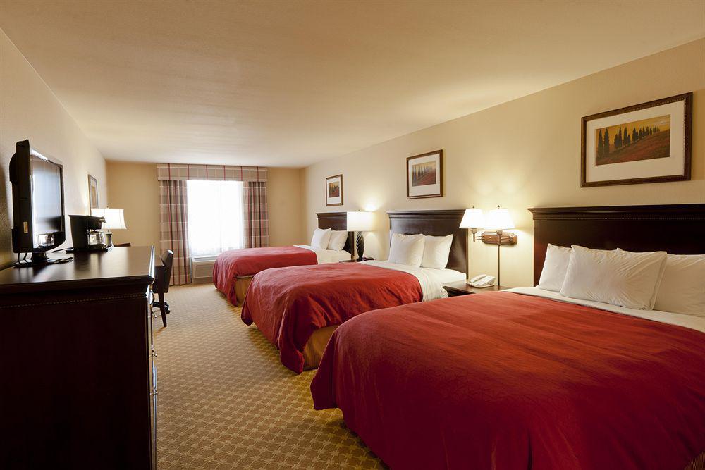 Holiday Inn & Suites - Barstow By Ihg Rum bild
